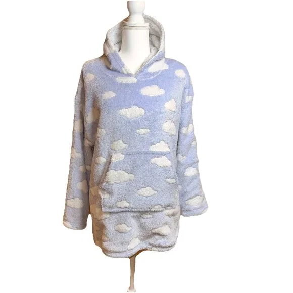 Women’s Ladies Baby Blue Clouds Oversized Lounge Snuggle Fleece Hoodie S/M - Picture 2 of 6